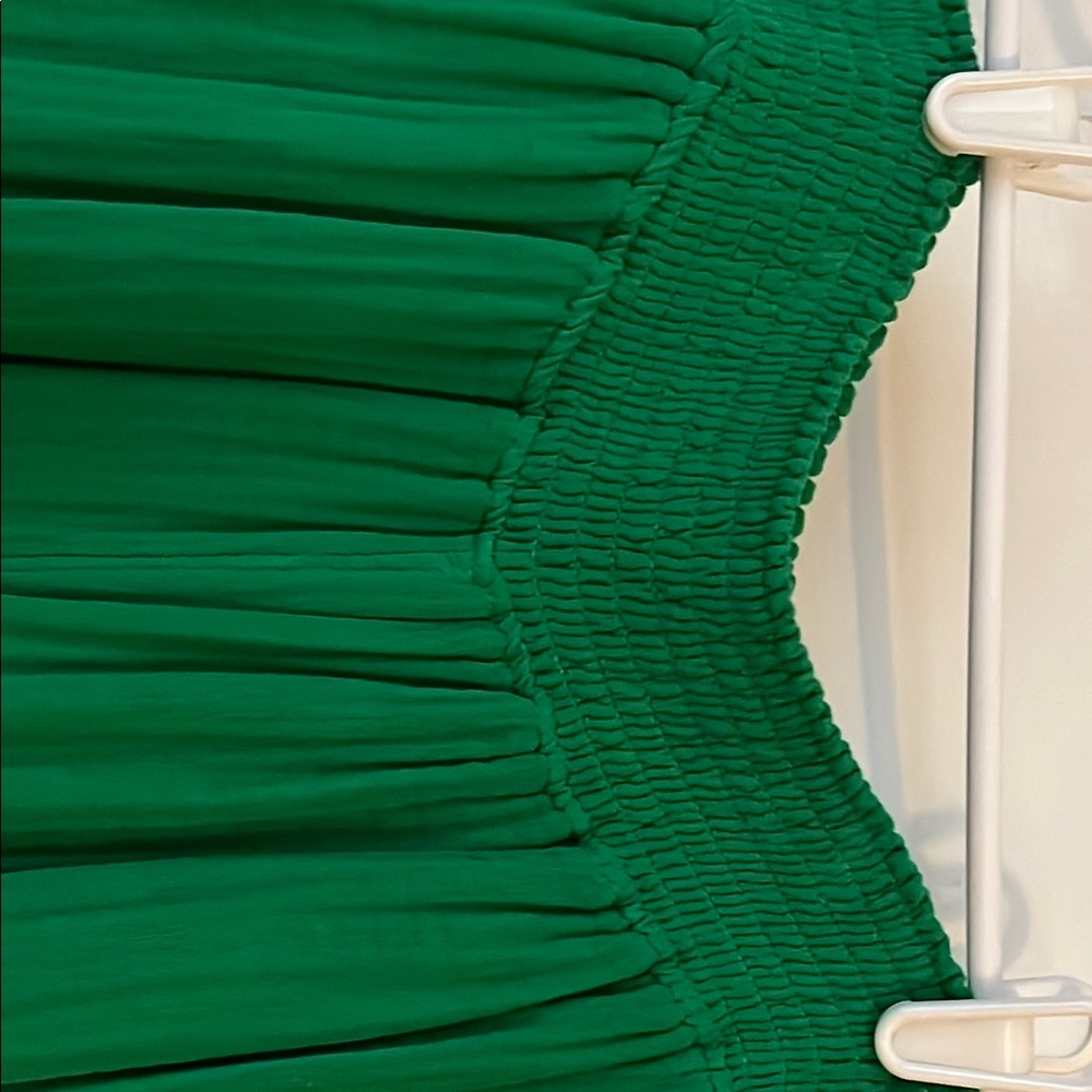 Wide leg, flowy summer pants